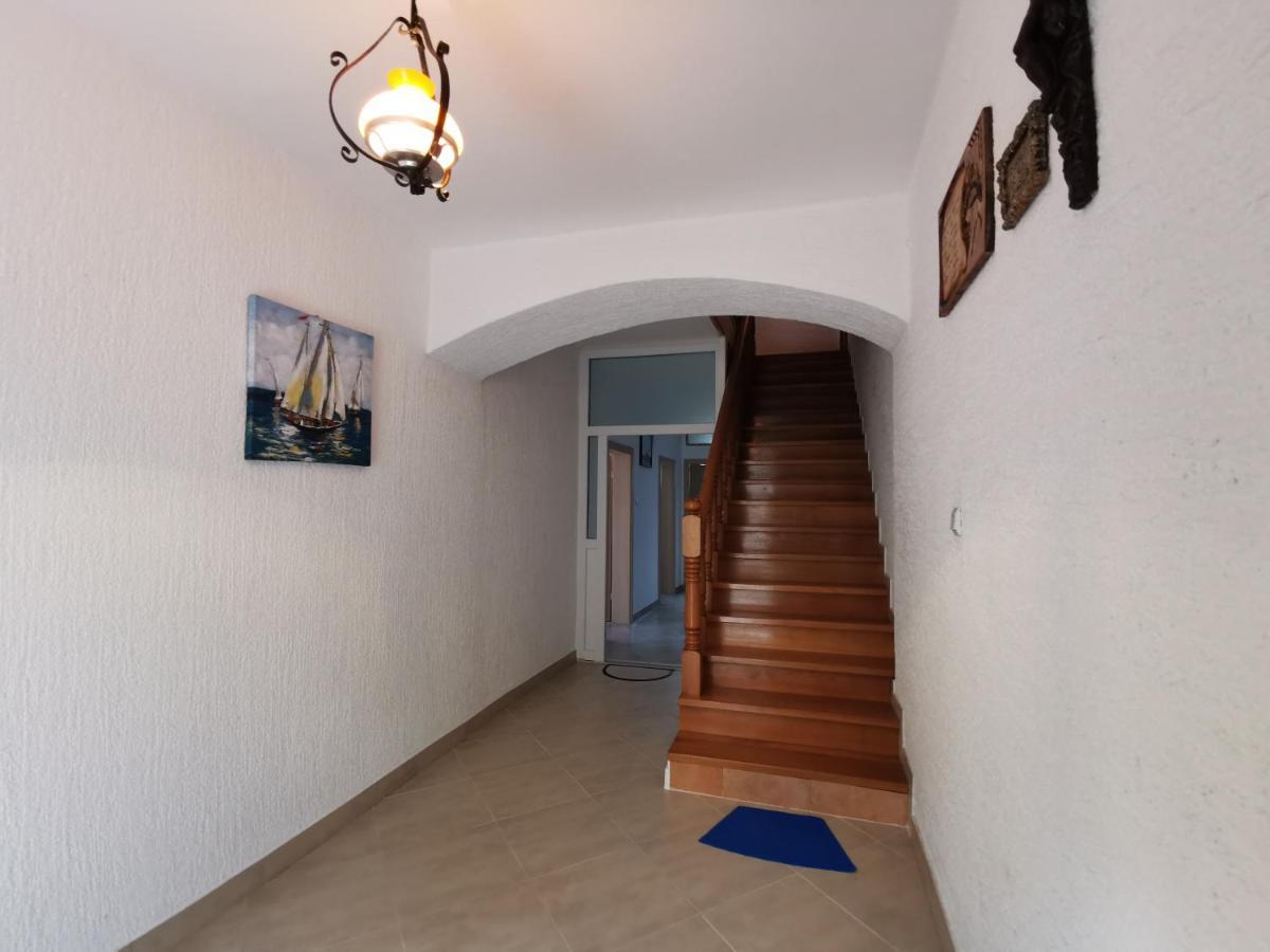 Apartman Pod Nehajem Apartment Senj  Exterior photo