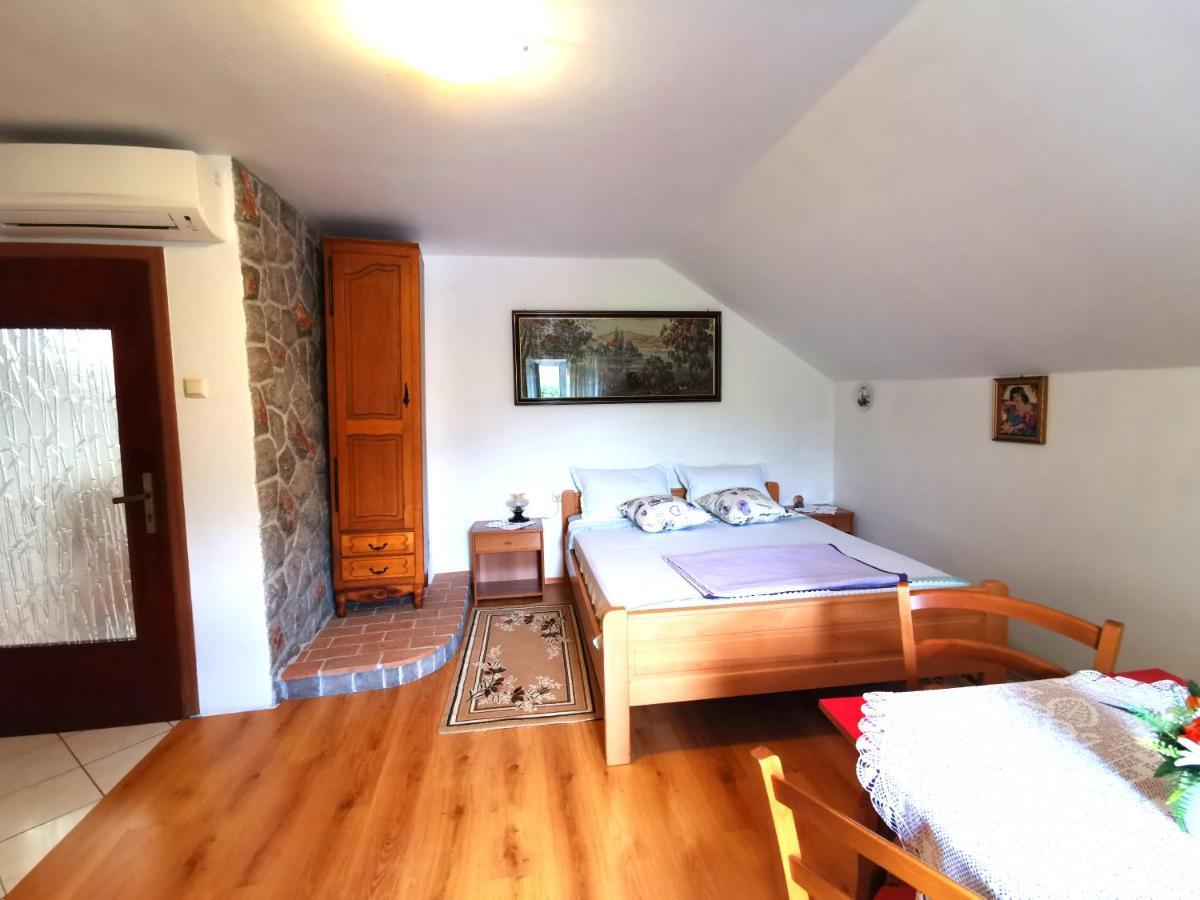 Apartman Pod Nehajem Apartment Senj  Exterior photo